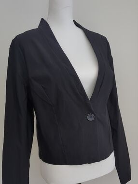 Nicki Minaj Black Cropped One-Button Blazer